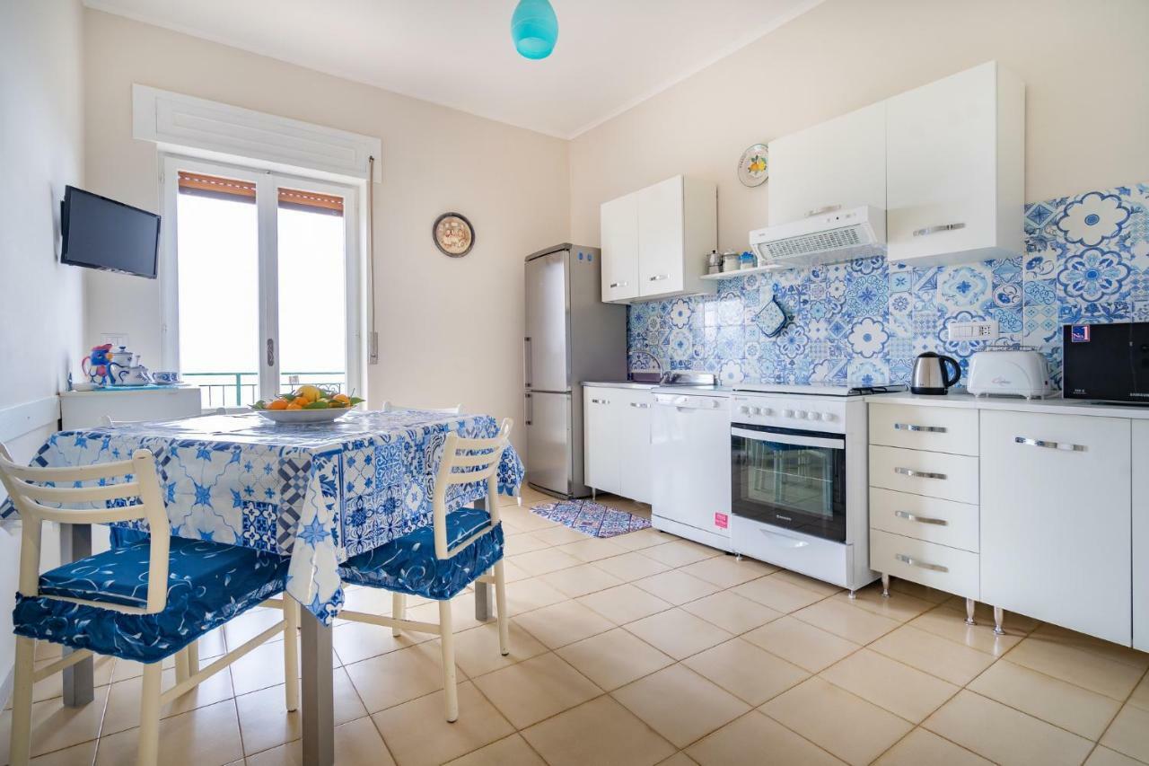 Casa Floriana Apartment Vico Equense Bagian luar foto